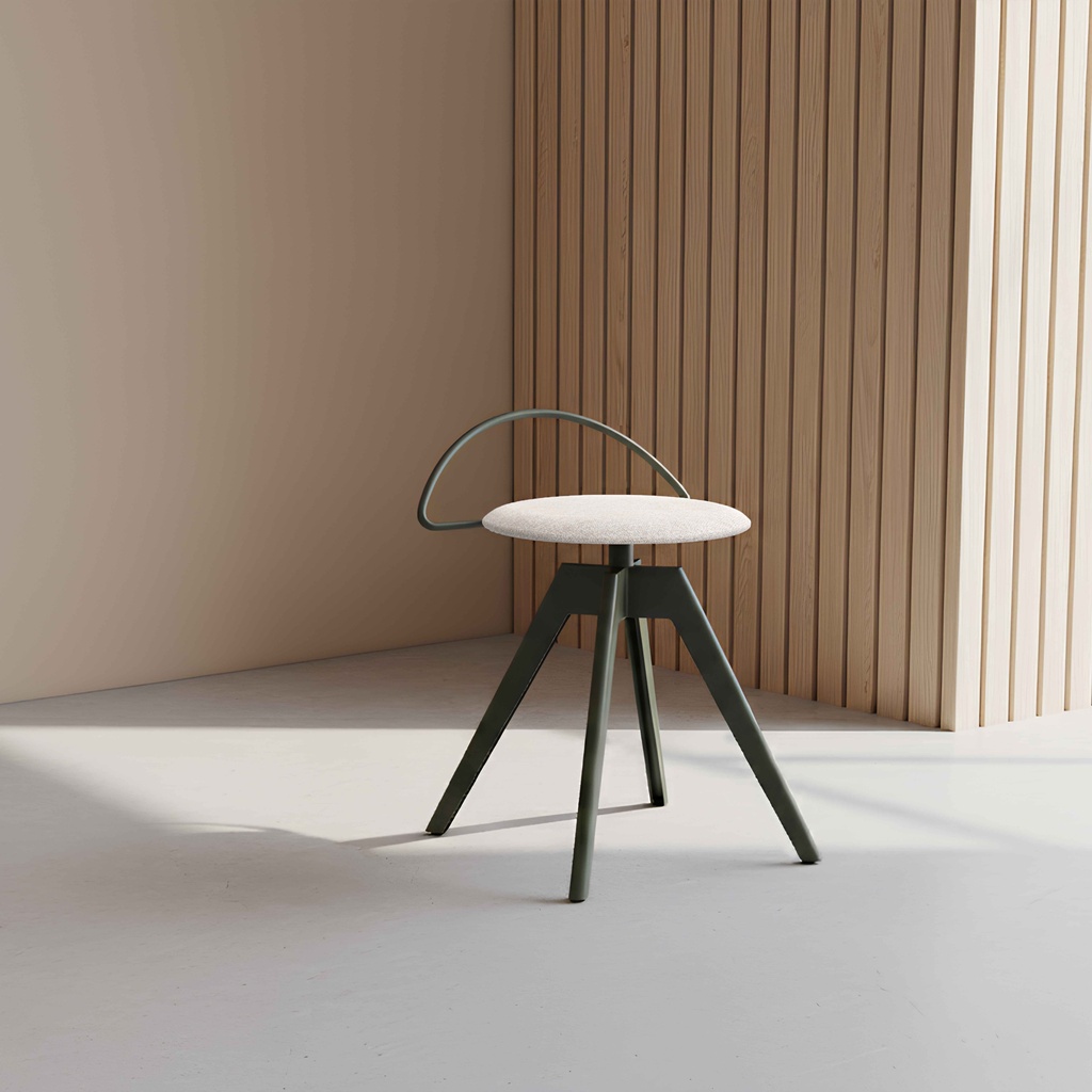 WILD. Tabouret bas pivotant assise tapissée