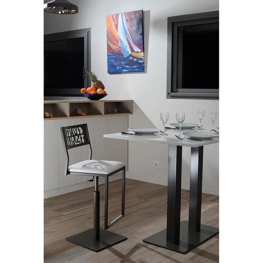 SQUARE. Table 2 colonnes